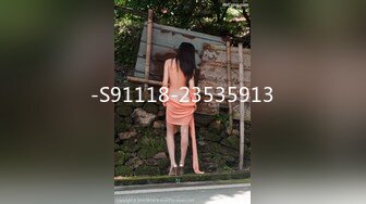 商场白色隔板全景后拍多位美女尿尿2 (2)