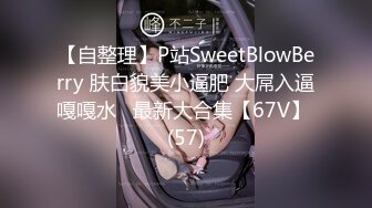 高价网约两个萝莉型兼职嫩妹双飞，牛仔裙极品小姐姐，一流颜值修长美腿，双女一起服务爽死，骑乘后入轮流操