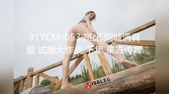 按摩店灰色交易,给客人推油放松连屁眼也没放过,用鸡巴狂操直顶菊心,旁边还有人也在做爱好刺激