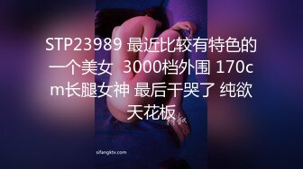 新来的美女主播露脸女仆装诱惑，双马尾好可爱，听狼友指挥互动撩骚，揉奶玩逼跳蛋摩擦，洗澡诱惑精彩又刺激