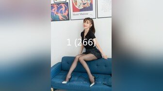 白嫩美少女 筷子般的美腿 插入蝴蝶美逼 声音好嗲