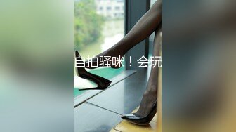 【新片速遞】 漂亮美女 抱着M字腿 被小哥哥无套输出 说很喜欢我紧致的小洞洞 都准备让内射了 还是射了我一肚皮